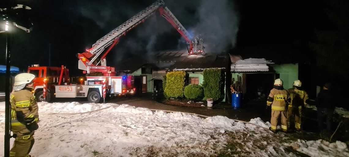 Pożar budynku gospodarczego w Maszkienicach Pożar budynku gospodarczego w Maszkienicach