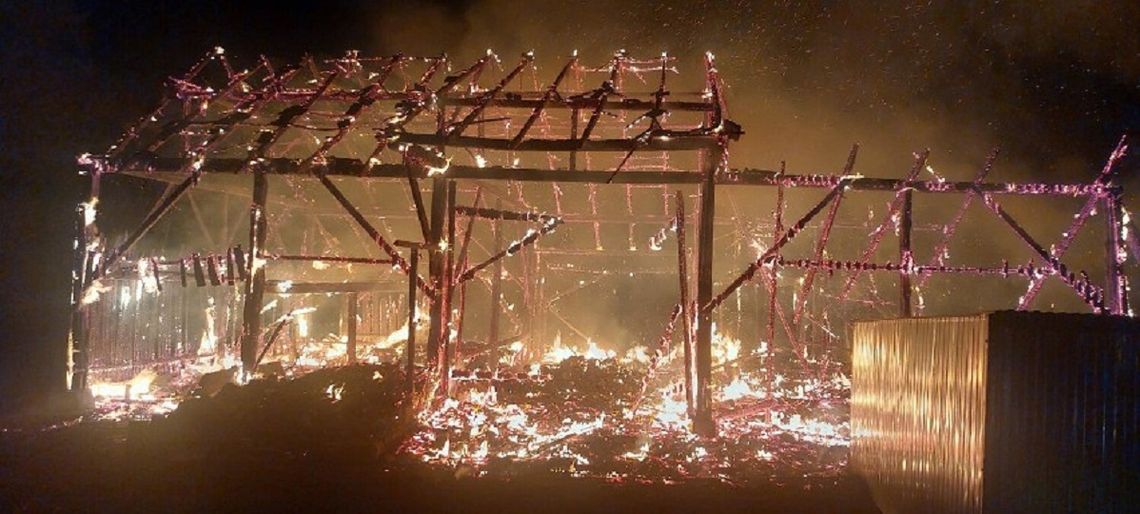 Pożar stodoły w Mędrzechowie. To już piąta w ostatnim czasie