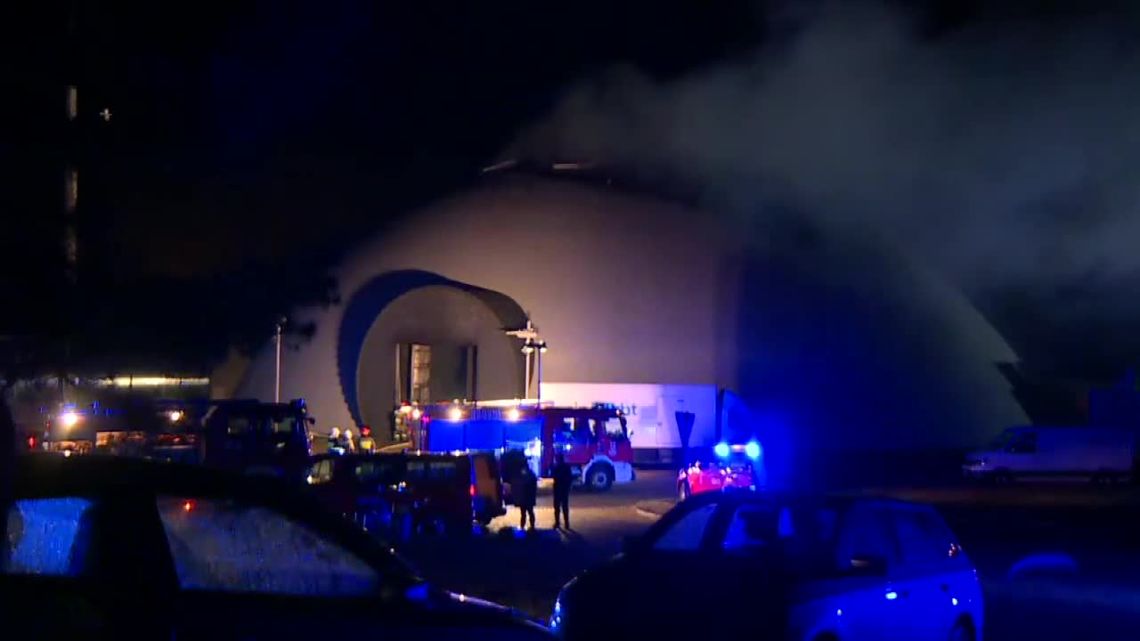 Pożar w wytwórni filmowej pod Krakowem. Ewakuowano 70 osób