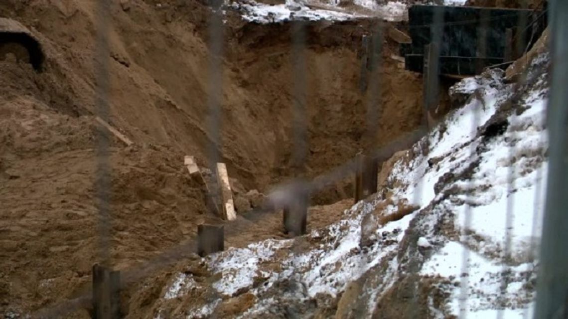 Pracownik budowlany zasypany w wykopie. Śmiertelny wypadek w Białymstoku