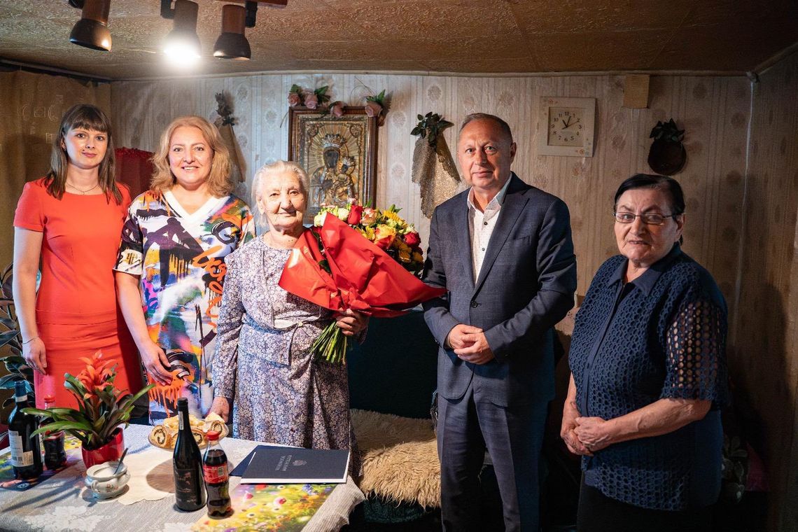Rozalia Bisek z Woli Rzędzińskiej obchodziła setne urodziny!