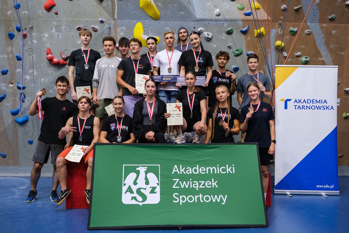 Siedem medali tarnowskich wspinaczy