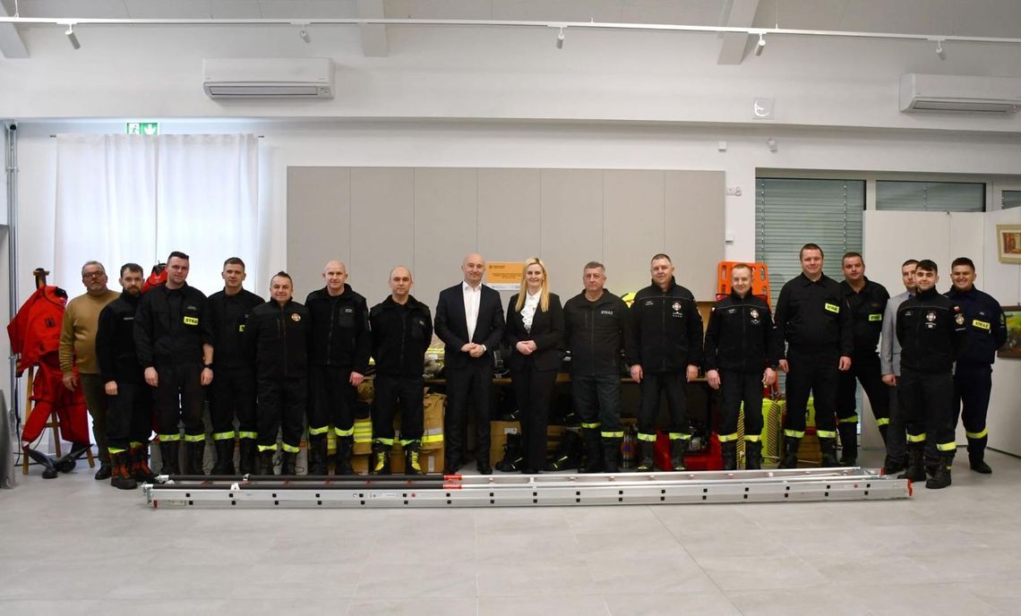 Skrzyszów – kolejna gmina doposażona z Programu Ochrony Ludności i Obrony Cywilnej Skrzyszów – kolejna gmina doposażona z Programu Ochrony Ludności i Obrony Cywilnej