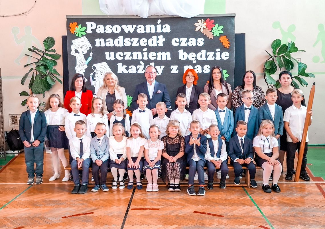 Ślubowanie pierwszaków w brzeskiej „Dwójce”