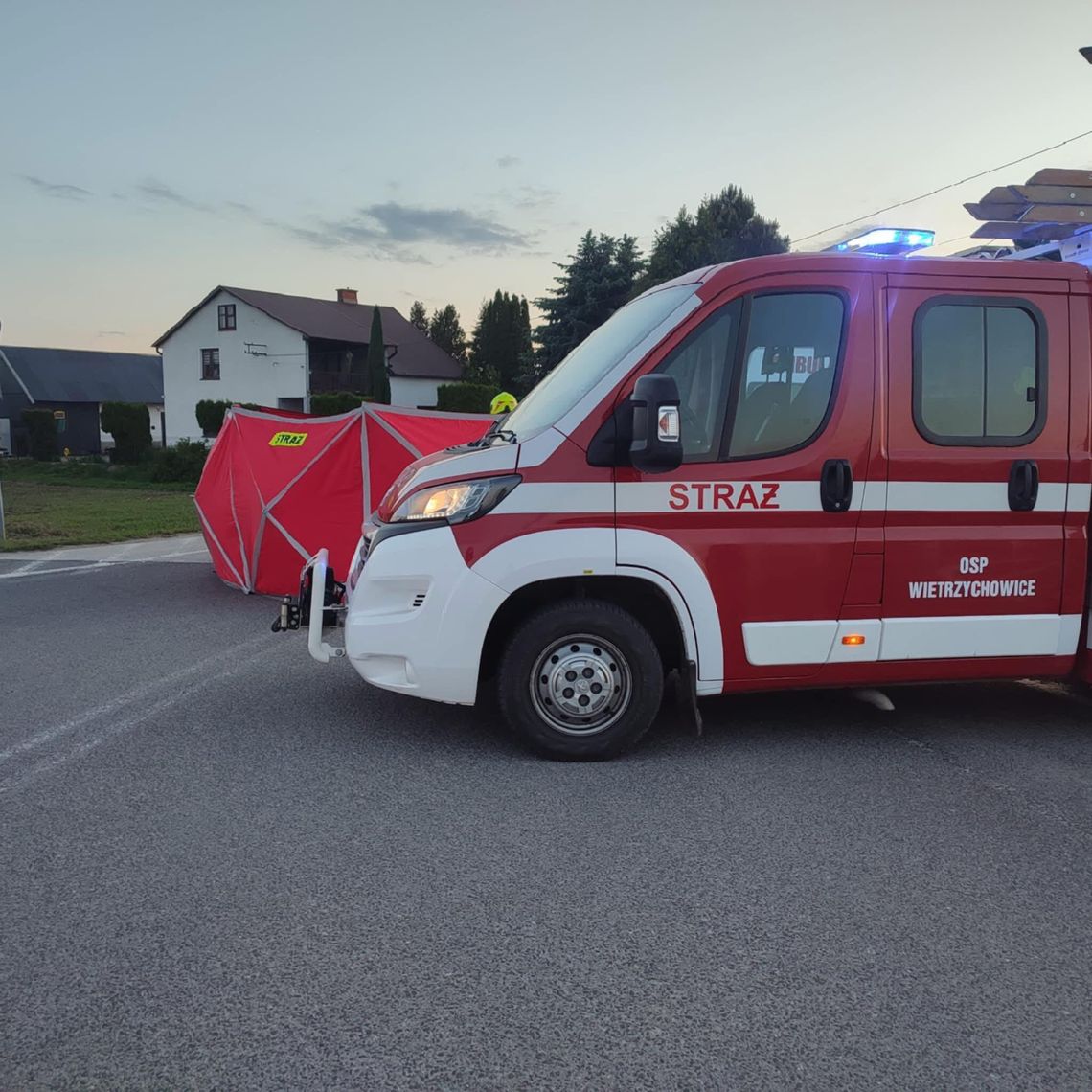 Śmiertelny wypadek w powiecie tarnowskim. Lądował śmigłowiec LPR