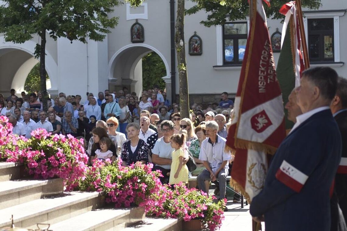 Świadectwo wiary i nadziei. Tuchów po raz kolejny łączy pokolenia