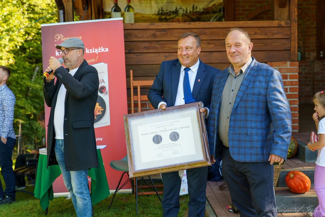 Święto Kowala w Kowalowej. Tradycja, regionalna kultura i jubileusz zespołu „W Kuźni u Kowala” Święto Kowala w Kowalowej. Tradycja, regionalna kultura i jubileusz zespołu „W Kuźni u Kowala”
