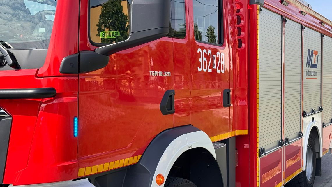 Tarnów: akcja służb na potoku Strusinka. Trwa ustalanie źródła zanieczyszczenia