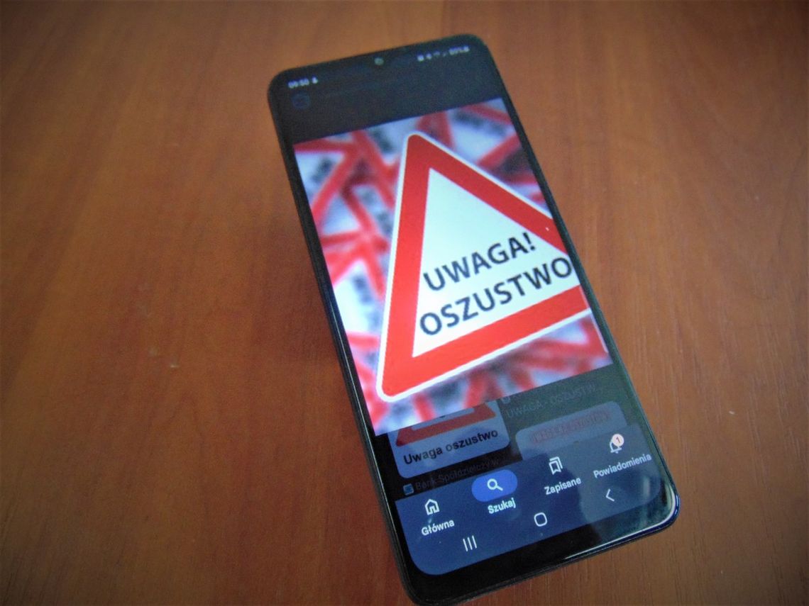 Tarnów. Mężczyzna oszukany "na policjanta". Stracił ponad pół miliona złotych