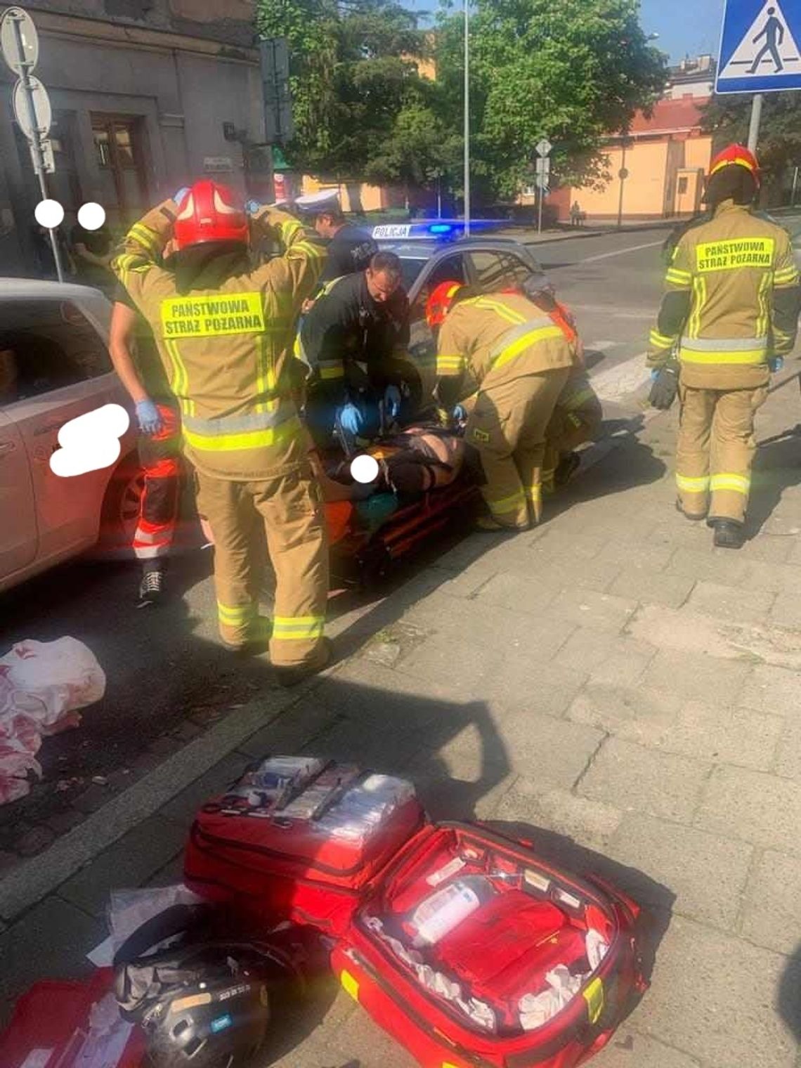 Tarnów. Samochód potrącił nastoletniego rowerzystę. Chłopak trafił do szpitala