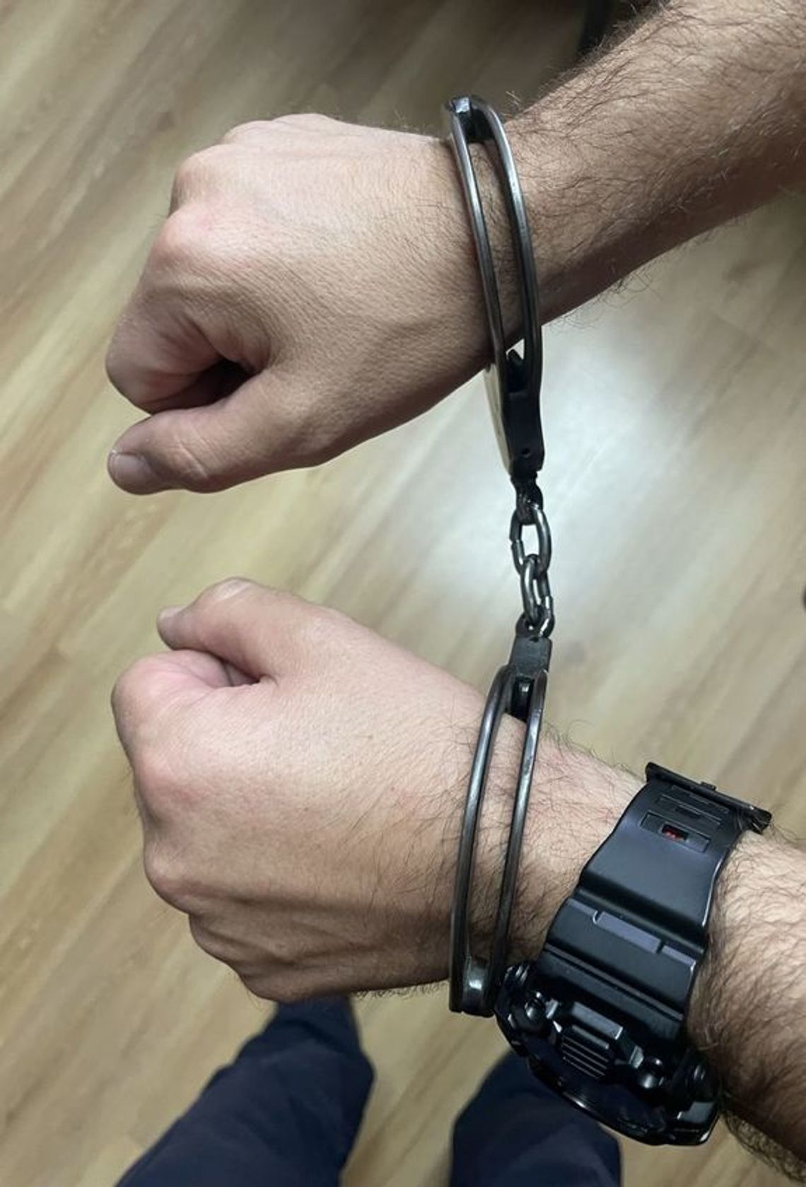 Tarnów. Tymczasowy areszt dla 27-latka podejrzanego o przemoc wobec matki