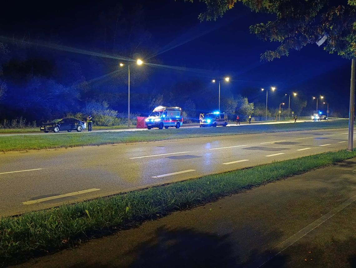 Tragiczne potrącenie w Nowym Sączu. 50-letni mężczyzna nie żyje Tragiczne potrącenie w Nowym Sączu. 50-letni mężczyzna nie żyje