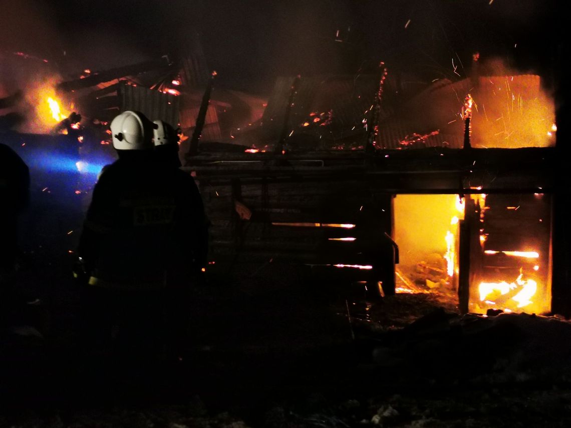 Tragiczny pożar w Siedliskach k/Bobowej. Najprawdopodobniej w ogniu zginęła kobieta