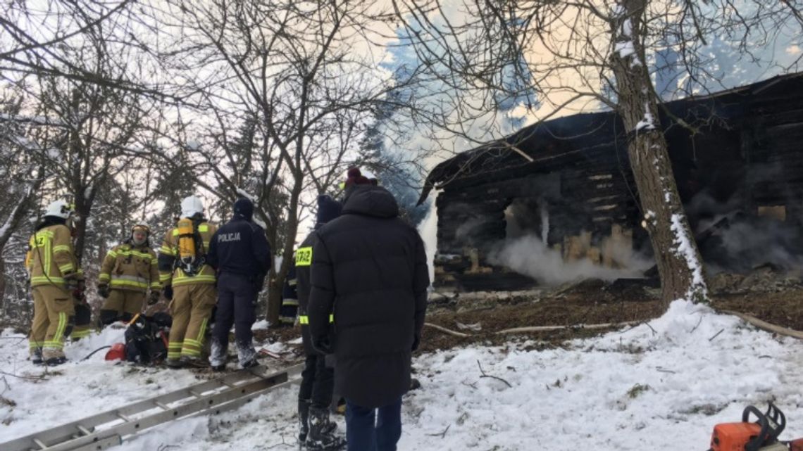 Tragiczny pożar w Szymbarku. Nie żyje 14-latka