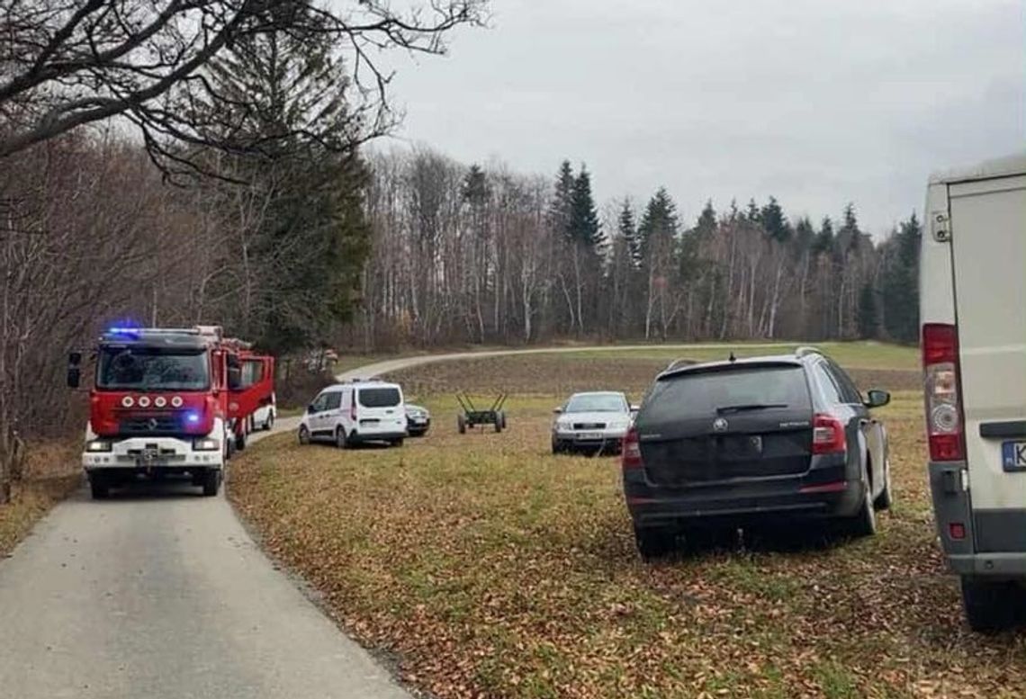 Tragiczny wypadek w lesie pod Limanową. Nie żyje mężczyzna Tragiczny wypadek w lesie pod Limanową. Nie żyje mężczyzna