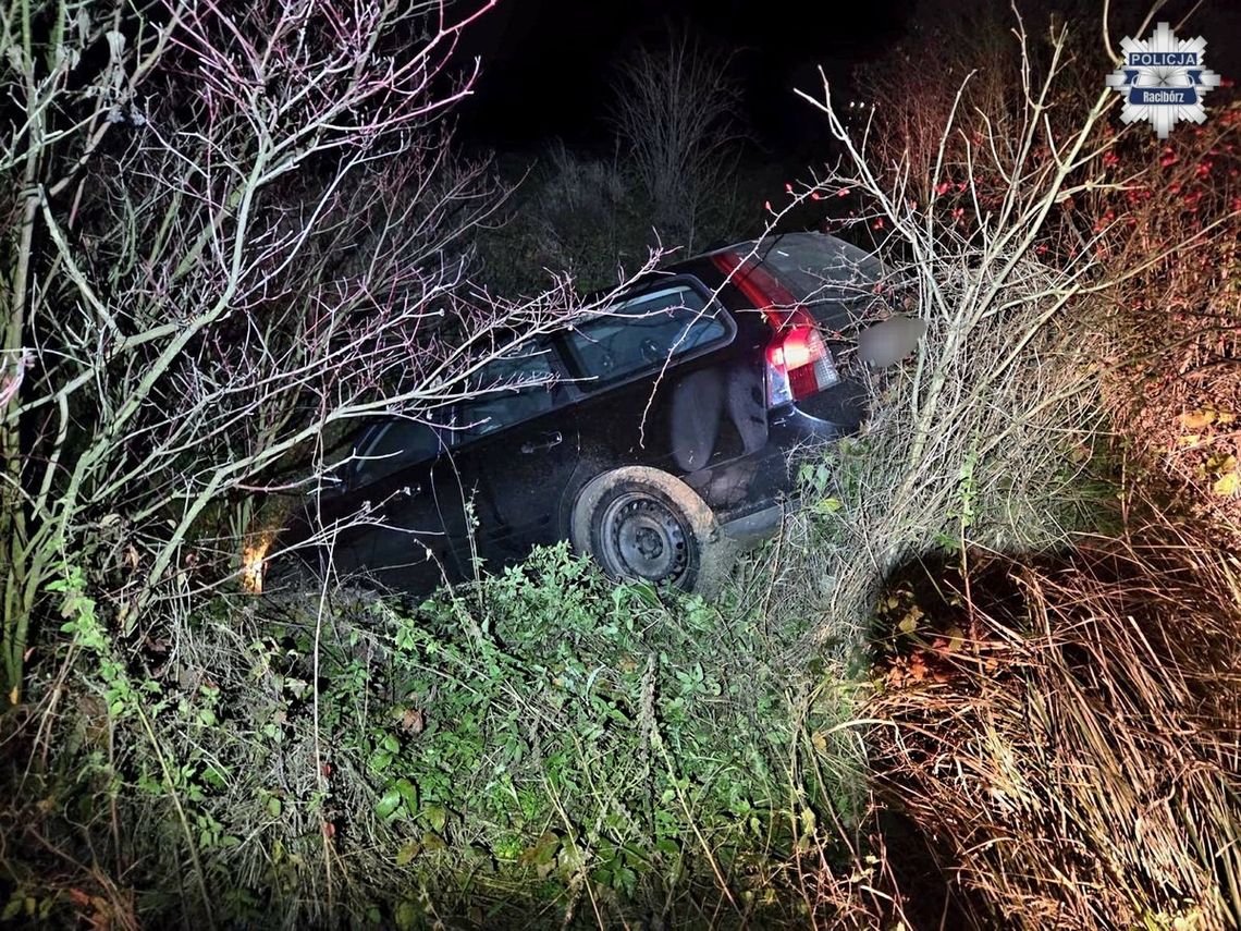 Udawał nieprzytomnego, by uniknąć więzienia [wideo]