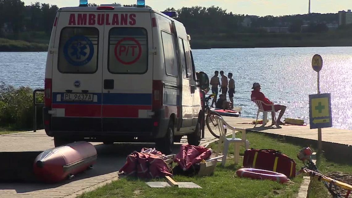 Utonięcie na krakowskim zalewie Bagry. 16-latek uratował kolegę, sam "zniknął pod taflą wody"