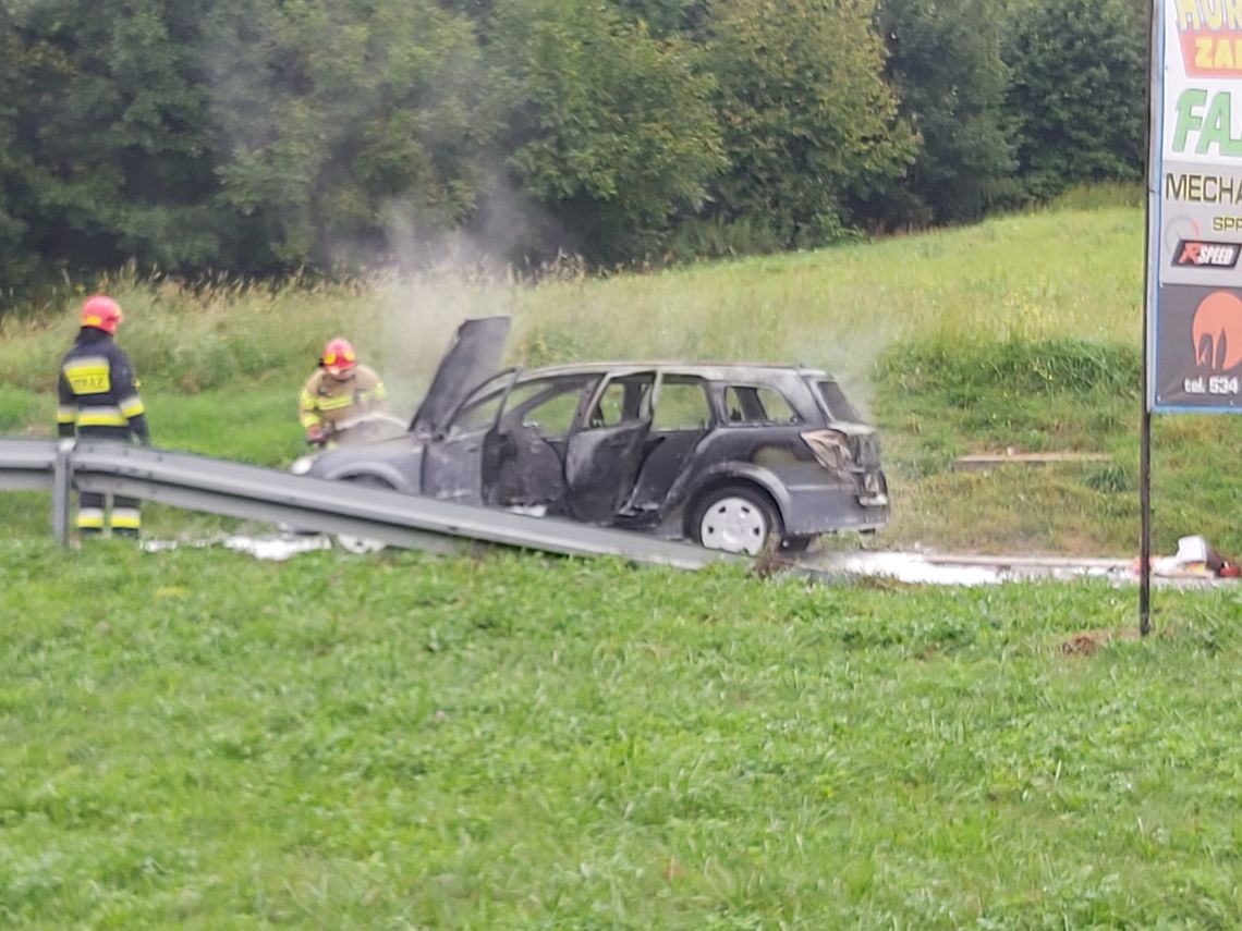 W ogniu stanął samochód na północnej obwodnicy Tarnowa 