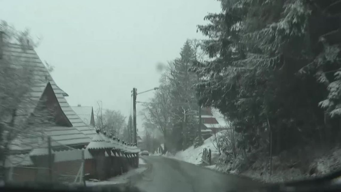 W Tatrach śnieg i zagrożenie lawinowe. TOPR ostrzega turystów