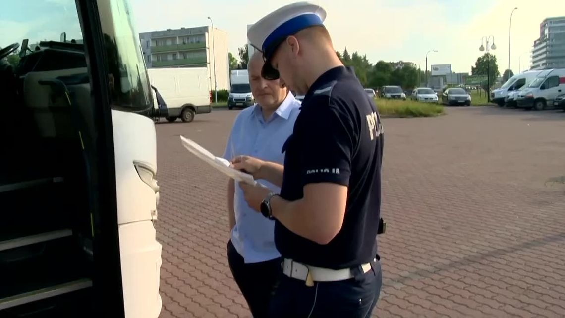 Wakacje za pasem, policja rozpoczyna kontrole autokarów