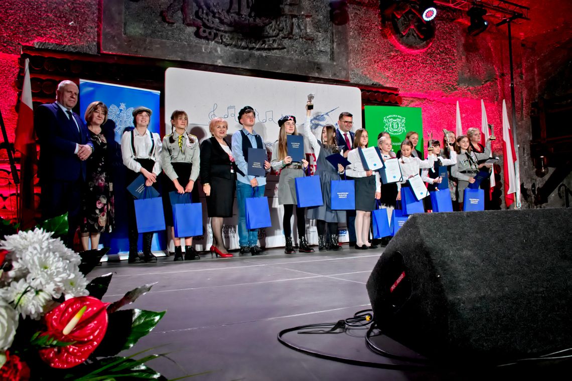 Wieliczka. Gala finałowa V edycji konkursu "zaŚPIEWAJ I TY NIEPODLEGŁEJ"