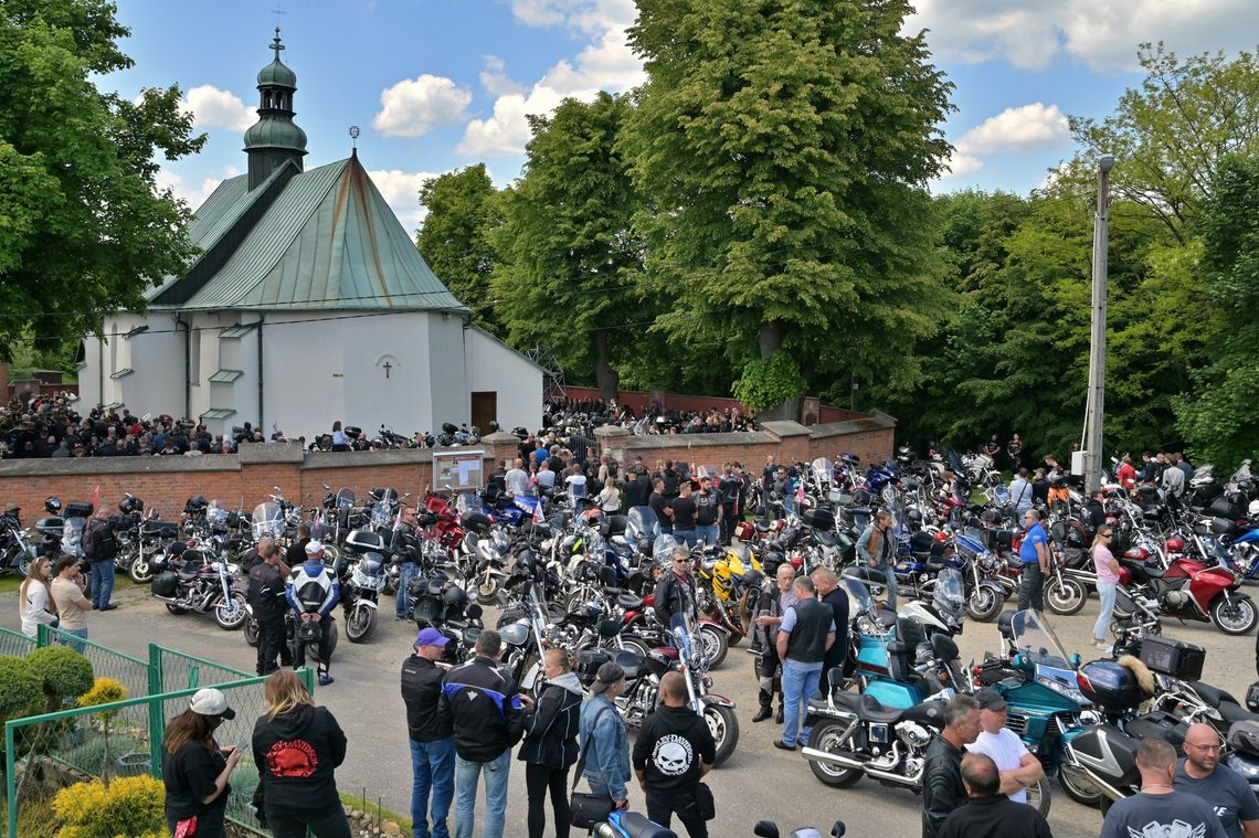 Wielki zlot na rozpoczęcie sezonu motocyklowego na Bocheńcu