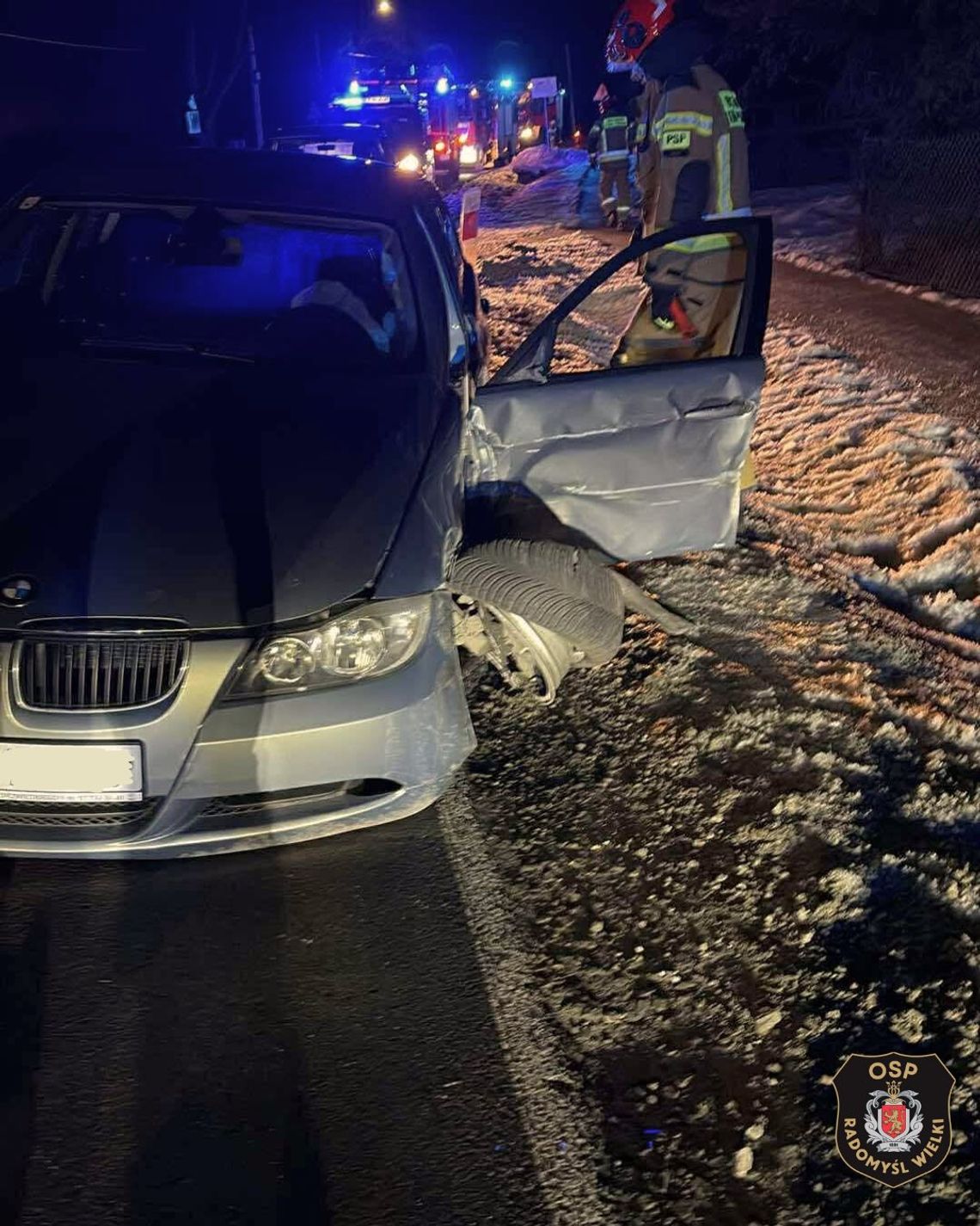 Wypadek! Kierujący bmw miał prawie 3 promile. Utrudnienia pomiędzy Mielcem a Lisią Górą