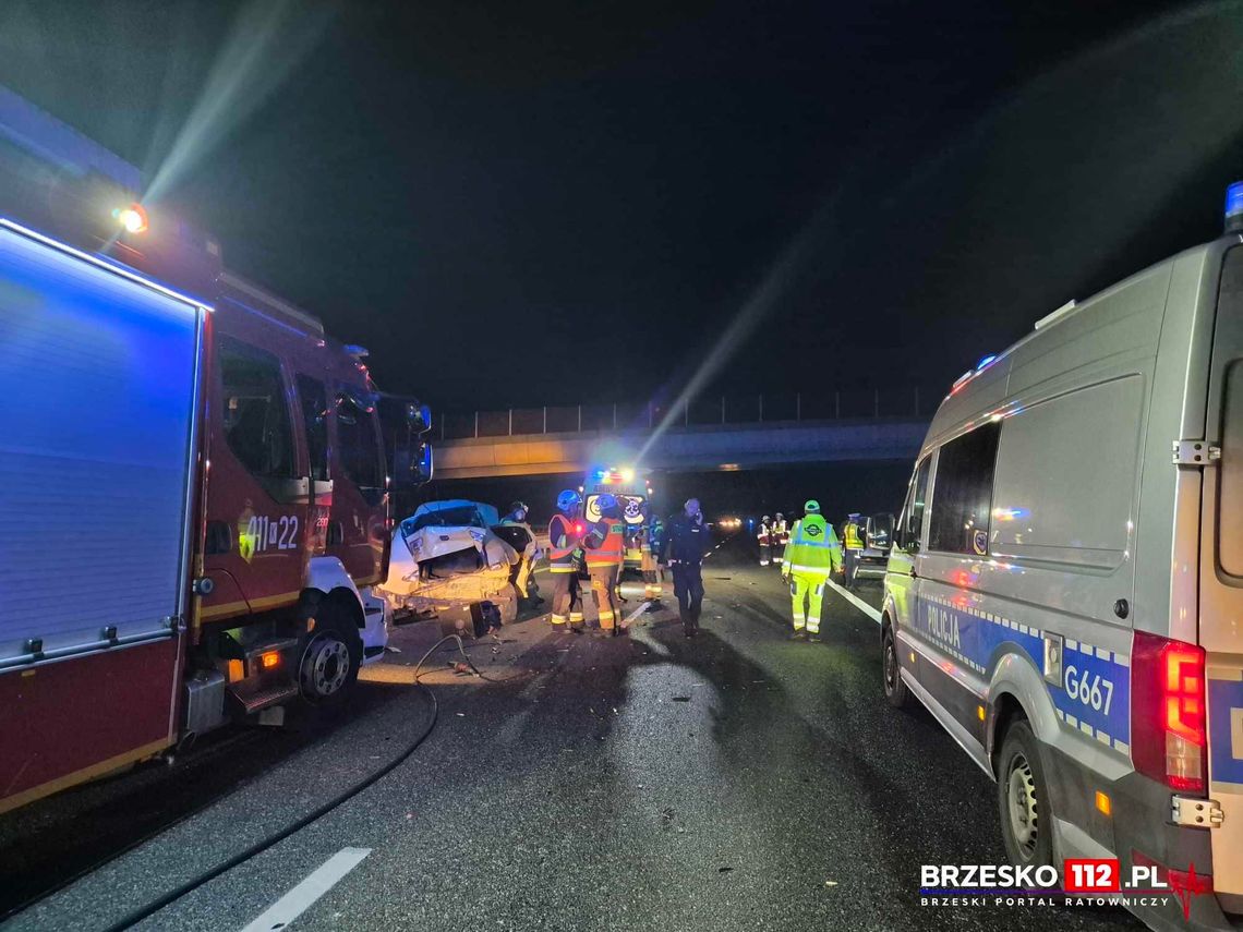 Wypadek na A4 pod Brzeskiem, trzy osoby w szpitalu w tym dziecko