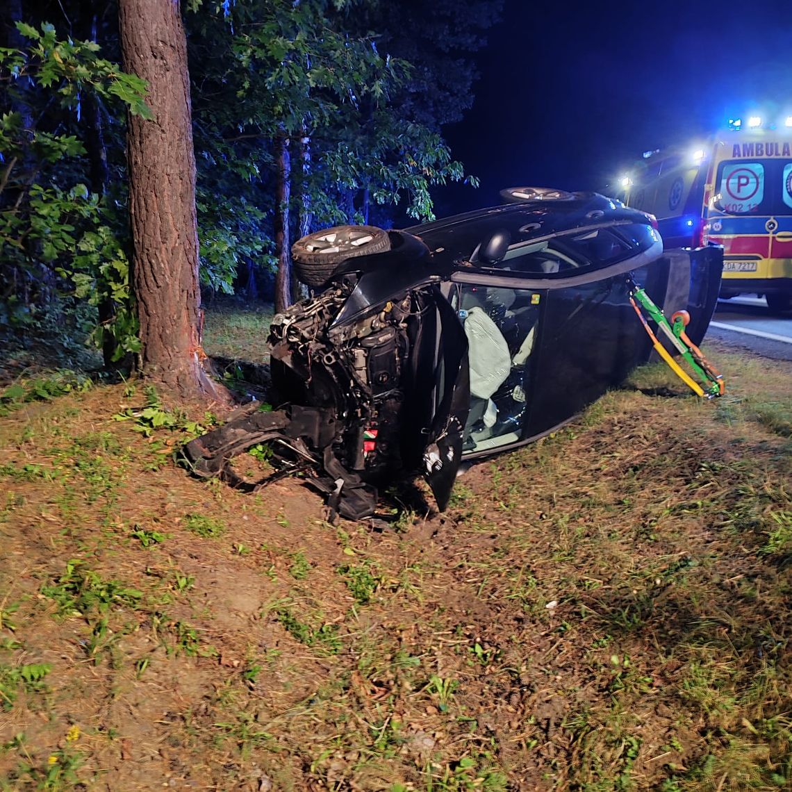Wypadek pod Dąbrową Tarnowską. Nietrzeźwy kierujący trafił do szpitala