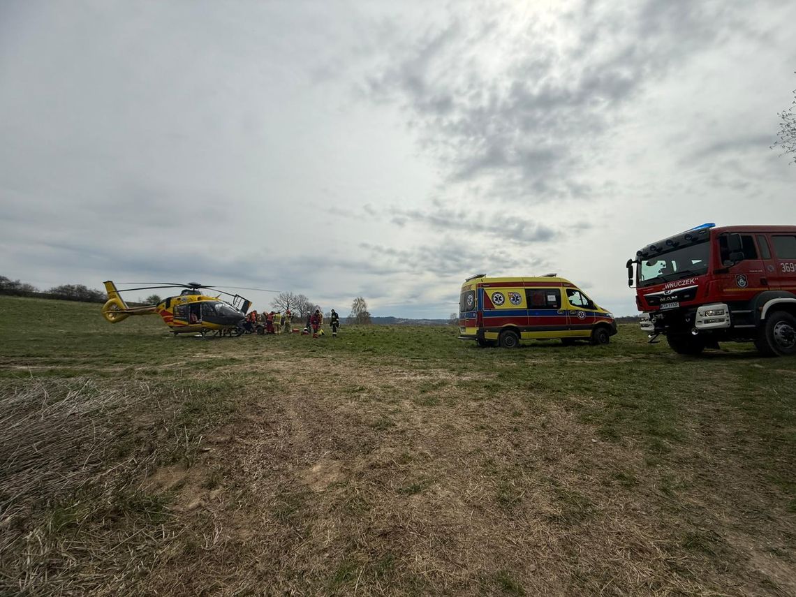 Wypadek podczas prac leśnych w Bogoniowicach. Interweniował śmigłowiec LPR Wypadek podczas prac leśnych w Bogoniowicach. Interweniował śmigłowiec LPR