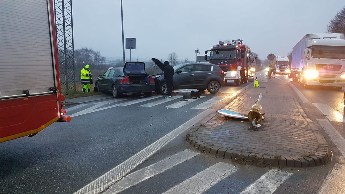 Wypadek w Dębnie na DK94. Jedna osoba została poszkodowana!
