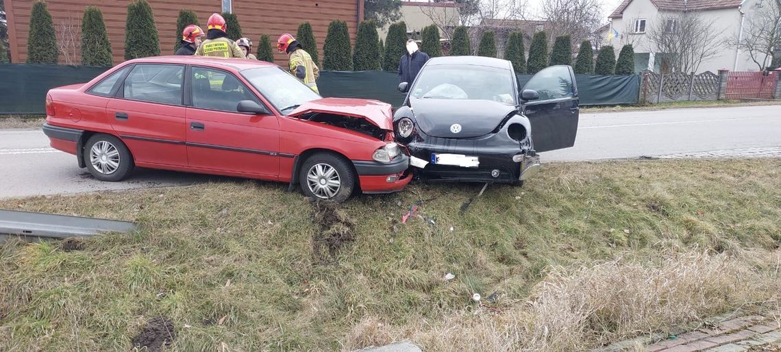 Wypadek w Łęgu Tarnowskim. Jedna osoba w szpitalu