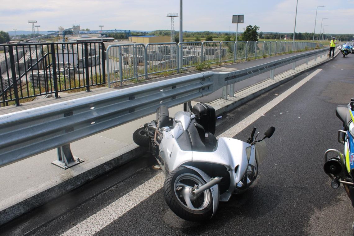 Wypadek z udziałem motocykla w Ostrowie