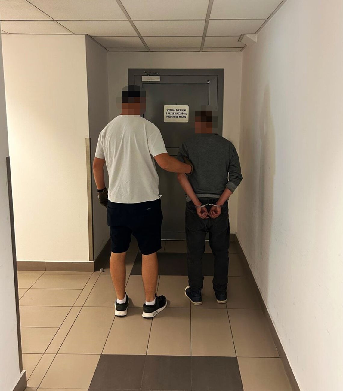 Zarzuty za podpalenie wiat śmietnikowych na terenie sądeckich osiedli Zarzuty za podpalenie wiat śmietnikowych na terenie sądeckich osiedli