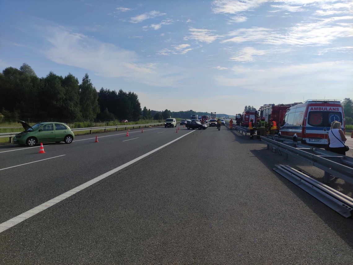 Zderzenie dwóch samochodów na autostradzie A4, tym razem bez osób poszkodowanych