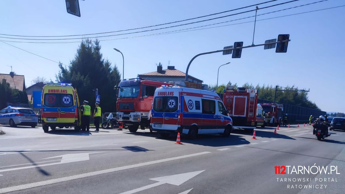 Zderzenie motocykli w Mikołajowicach. Dwie osoby zostały poszkodowane