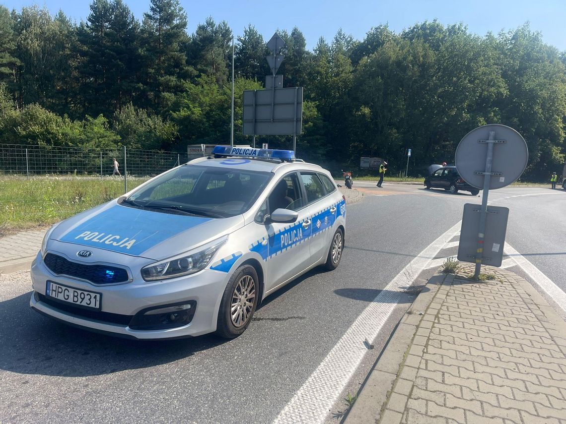 Zderzenie osobówki i motocykla w Brzesku