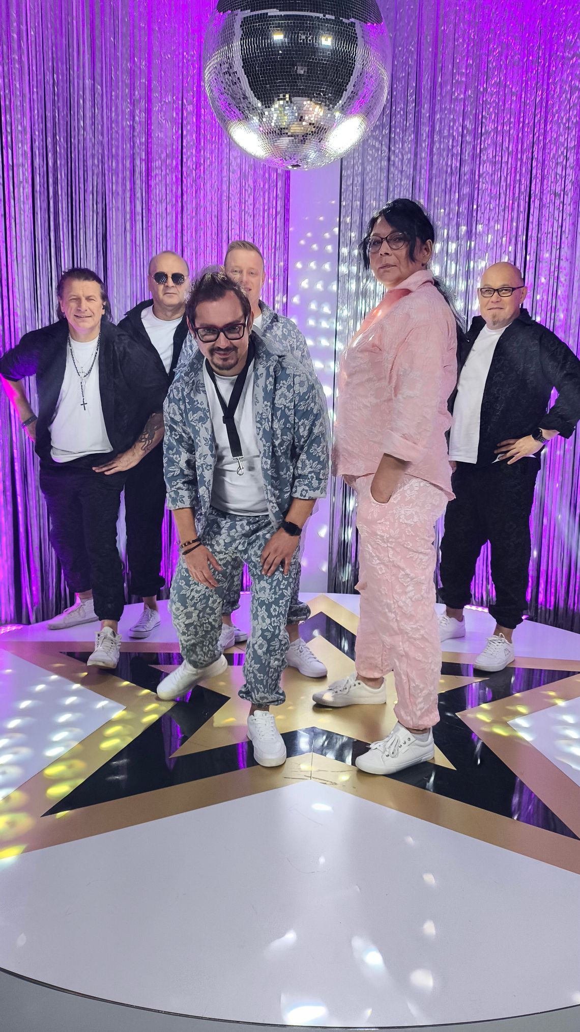 Zespół z okolic Tuchowa w półfinale „Disco Star”! Omega zawalczy o finał już w piątek