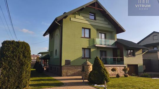 Dom dla rodziny z 2 garażami  - Zbylitowska Góra