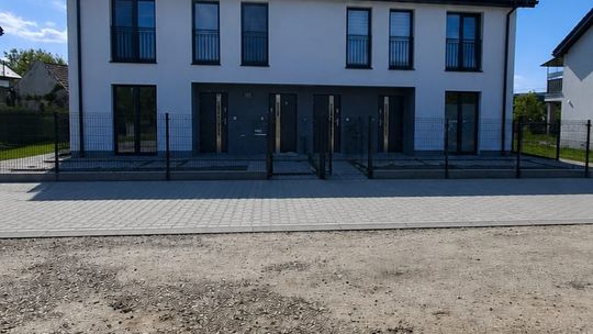 Mieszkanie 3 pokojowe w Mościcach na sprzedaż