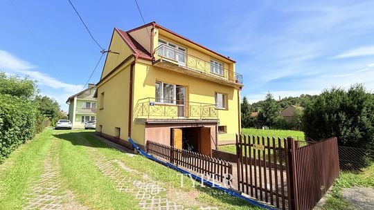 NOWY WIŚNICZ – DOM Z WIDOKIEM NA ZAMEK