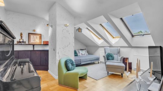 Penthouse – 90,52 m² | Centrum Tarnowa – ul. Rogoyskiego | Garaż podziemny | 2 komórki lokatorskie