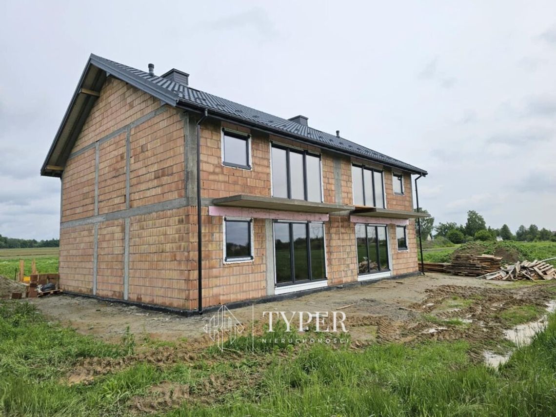 Apartament z ogródkiem Pawęzów-Osiedle Pod Dębami