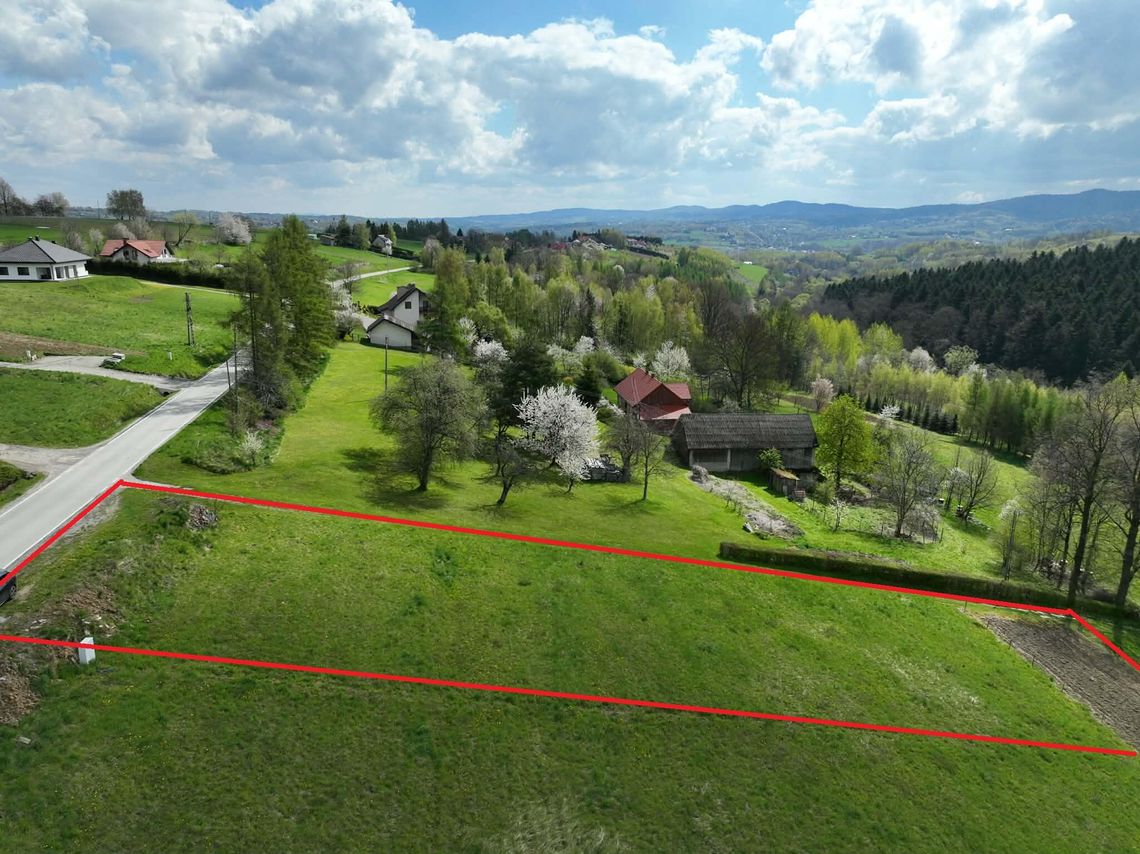 Atrakcyjna działka budowlana Tuchów, ul. Leśna