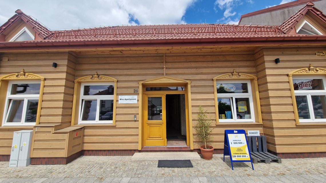 Lokal 200 m2 przy rynku w Zakliczynie Lokal 200 m2 przy rynku w Zakliczynie