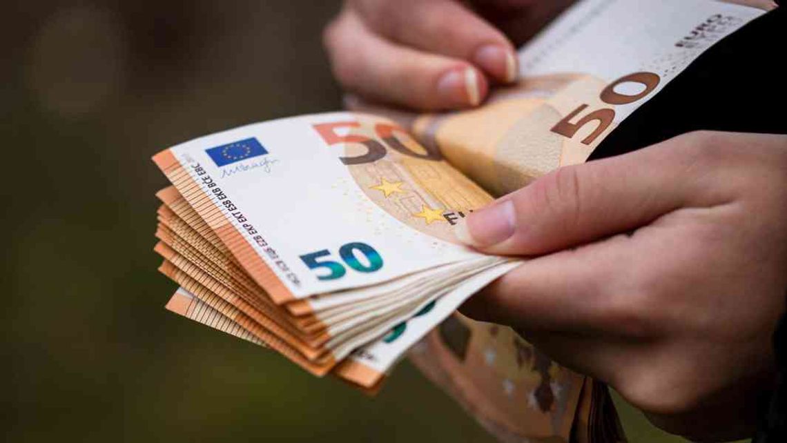 Pomoc finansowa Nickel Pomoc finansowa Nickel