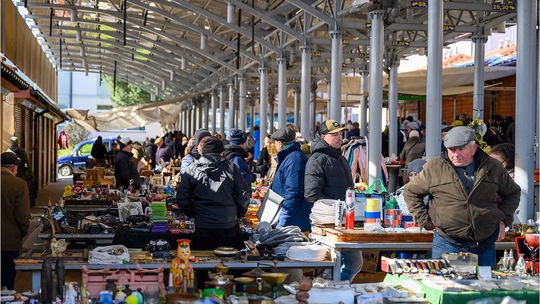 Tarnów. W niedzielę jesienny bazarek