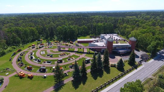 V Nocne Zwiedzanie Muzeum Drogownictwa 