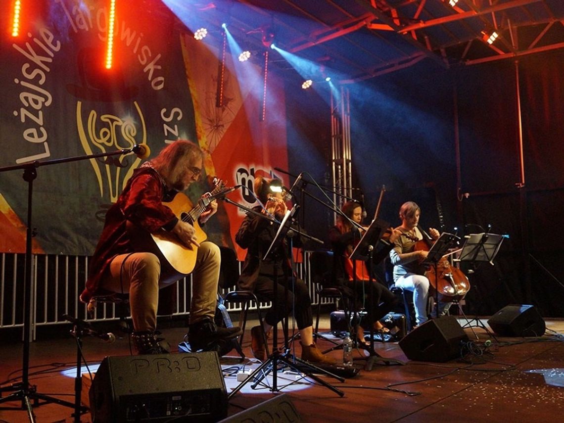 Koncert w Amfiteatrze Letnim Waldemara Rychłego Koncert w Amfiteatrze Letnim Waldemara Rychłego
