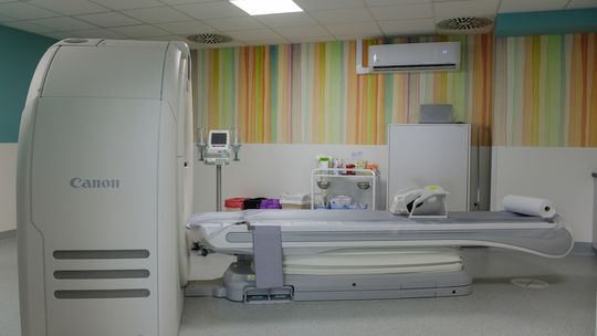 Nowy tomograf w Szpitalu św. Łukasza [ZDJĘCIA]